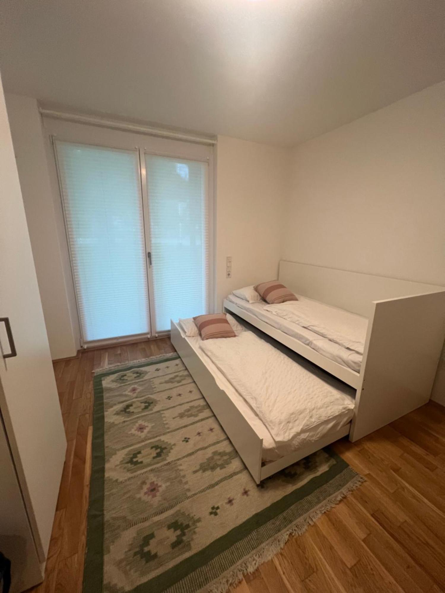 Studio Und Parkplatz Naehe Englischen Garten Apartment *